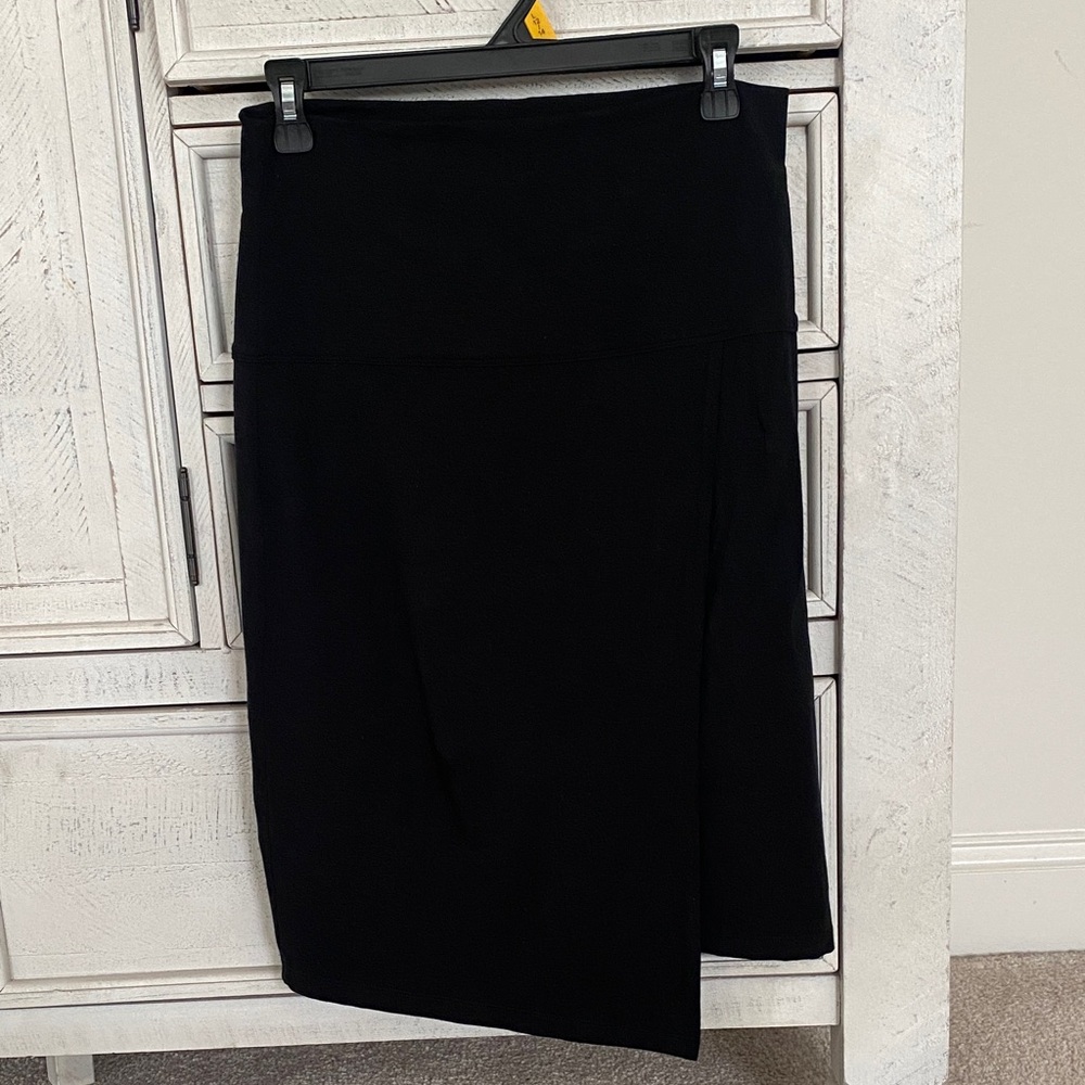 Athleta Classic Black Asymmetric Pencil Skirt